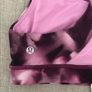 Lululemon purple sports bra